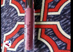 Lakme 9to5 Primer + Matte Lip Color