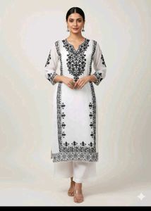 💫💫💫💫Elegant White Embroidered dress material