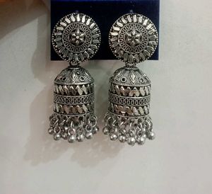 Silver Jhumka Earrings