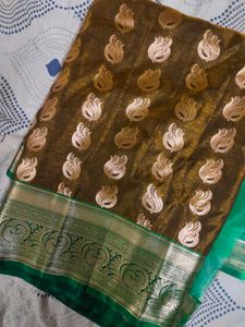 Pattu New Saree With Unstitched Blouse 😍