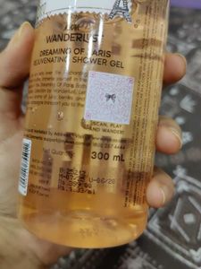 Nykaa Wanderlust Rejuvenating Shower Gel