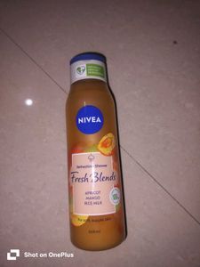 Nivea Fresh Blends Body Wash