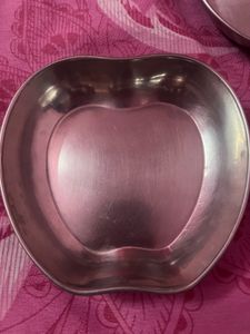 Apple Shaped Bowls
