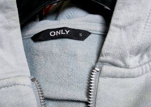 Cropped Sweatshirt By Only