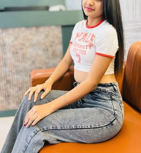 Crop Top White And Red.