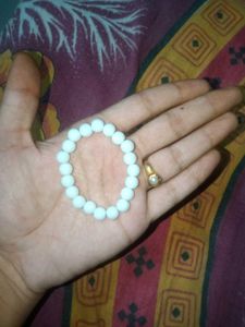 White Beaded Bracelet