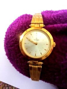 Vintage Titan Gold Watch