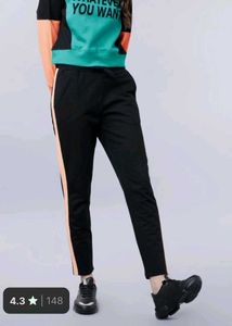 Stylish Graphic Sweatshirt