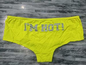 Short 💚free Size