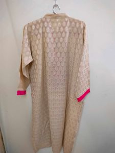 Elegant Embroidered Kurta (XXL)