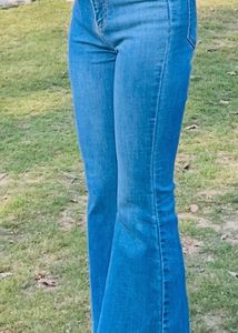 Flare Jeans - High Waist Denim