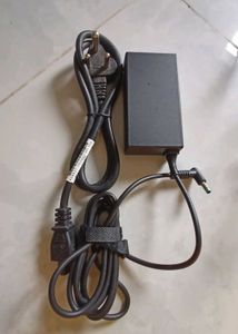 Hp Laptop  Chargers(Set Of1) Original