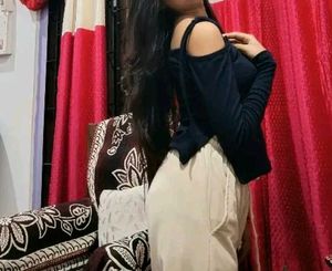 Chic One-Shoulder Top