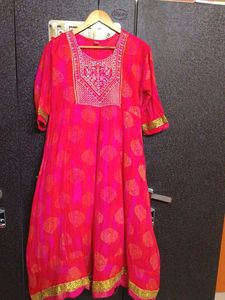 Beautifull round kurti♥️