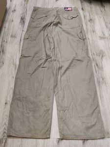 Ma1892 Ralph Lauren Cargo waist 32