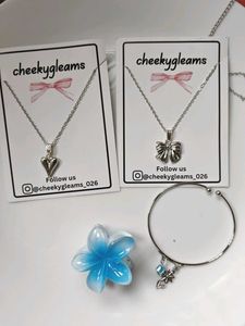 Cheeky Gleams Jewelry Set
