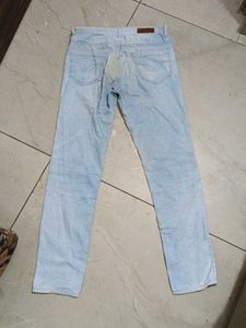 Light Wash Denim Jeans