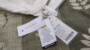 (With Tag) White Straight Jeans For Women