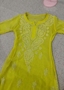 Yellow Embroidered Kurta With Free Matching Inner