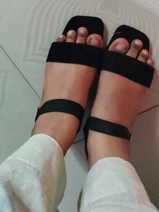 I don&#39;t like wearing heels much,