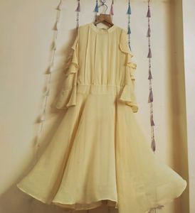 Cute Korean Style Dress 💛
