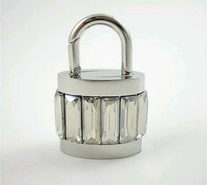 NEW Swarovski Lock In USB Memory