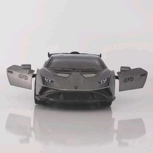 Famous Model Toy Car (Pcs.1)