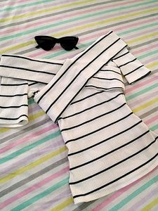 price drop⬇️Ribbed Off-shoulder Top