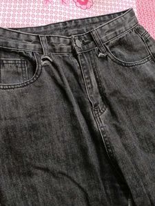 Trendy Grey Wash Jeans - 26-28 size