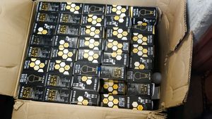 leb Bulbs 9watt 1 Year Warranty Broken Body