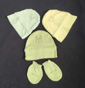 Baby Hat & Mitten Set