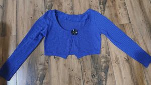 combo Blue Cropped Cardigan and goldern top