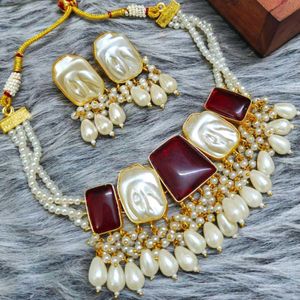 Elegant Necklace &amp; Earring Set