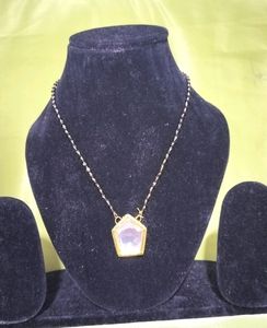Hut Shape Kundan Mangalsutra With Back Meenakari.