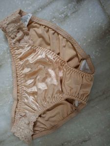 Set Of 4 Underpanties For Year 11 To 14 Old Girl