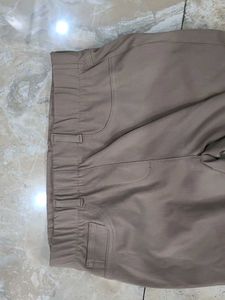 Women&#39;s Khaki Casual Pants