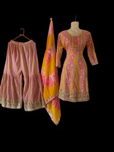 Gorgeous traditional set 😍😍😍