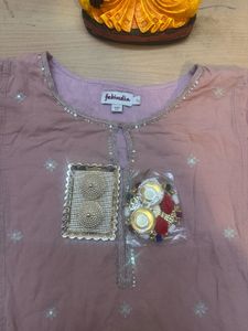 Fabindia Pink Kurta With Free Pooja Return Gifts