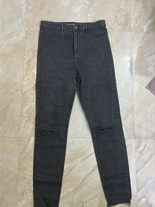 ZARA Ripped Black Jeans