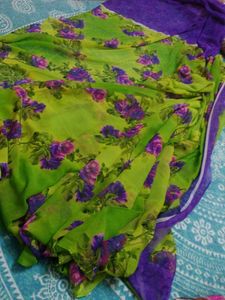 green 💚 saare with blouse