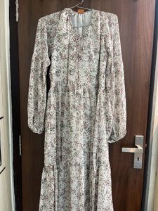 gown