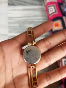 Tita Raga Orignal Rose Gold Tonned Women&#39;s Watch