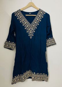 BEAUTIFUL KURTA SET FOR WOMEN WITH POTLI BAG