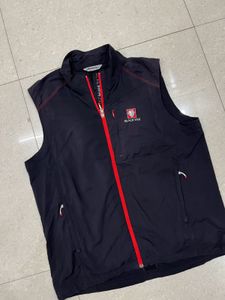 Korean Black Yak Sleveless Vest