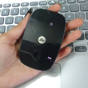 JioFi M2 router
