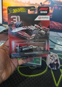 Hot Wheels Premium 2025 F1 - Imported
