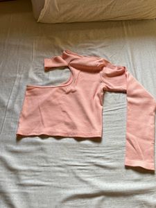 Pinl One-Shoulder Long Sleeve