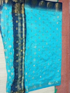 Saree Without Blouse