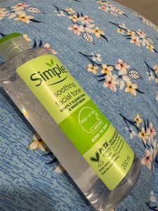 Simple Soothing Facial Toner