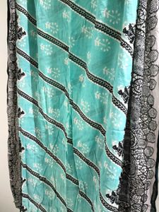 Blue &amp; Black Print Lightweight Dupatta